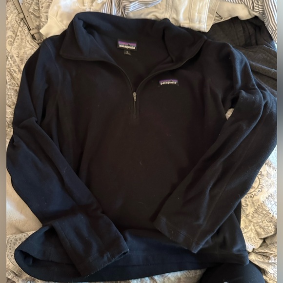 Patagonia Tops - Women’s Black Patagonia Quarter Zip